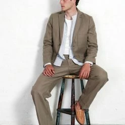 HANSEN GARMENTS CHRIS | Classic Two Button Blazer | Bay Leaf 15 HANSEN GARMENTS CHRIS | Classic Two Button Blazer | Bay Leaf -Heschung shop 13x18 hansen ss22 23 86 6 chris sune bayleaf 1