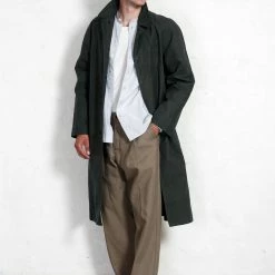 HANSEN GARMENTS MORTEN | Long Windbreaker Coat | Dark Sage 19 HANSEN GARMENTS MORTEN | Long Windbreaker Coat | Dark Sage -Heschung shop 13x18 hansen ss22 23 97 6 morten dark sage 4