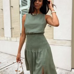 Joanne Midi Dress OLIVE 15 Joanne Midi Dress OLIVE -Heschung shop 1Photo 1 2 22 6 05 47 pm 96664.1644302238