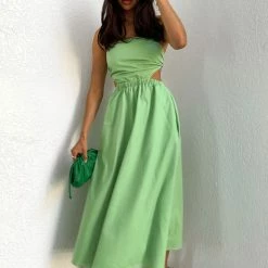 Dani Midi Dress GREEN 19 Dani Midi Dress GREEN -Heschung shop 1Photo 19 11 21 11 09 01 am 1 32803.1638354371