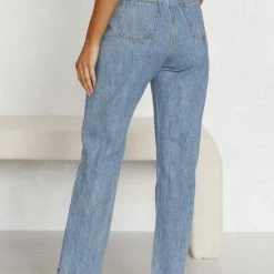 Finley Jeans 23 Finley Jeans -Heschung shop 44L8A2142 64419.1653362453