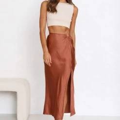 Monaita Skirt RUST -Heschung shop 4L8A2301 57455.1654573548