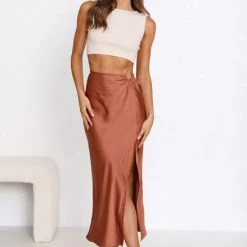 Monaita Skirt RUST -Heschung shop 4L8A2303 00251.1655185152