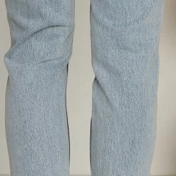 Connor Jeans -Heschung shop 5 L4A8878 76401.1619756253 56601.1651554780