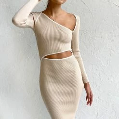 Reina Dress BEIGE 13 Reina Dress BEIGE -Heschung shop 9IMG 2067 41472.1655781716