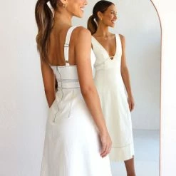 Elki Dress WHITE DENIM 11 Elki Dress WHITE DENIM -Heschung shop IMG 7982 00984.1669863619