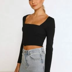 Manaia Top BLACK -Heschung shop L8A1796 37309.1655436159