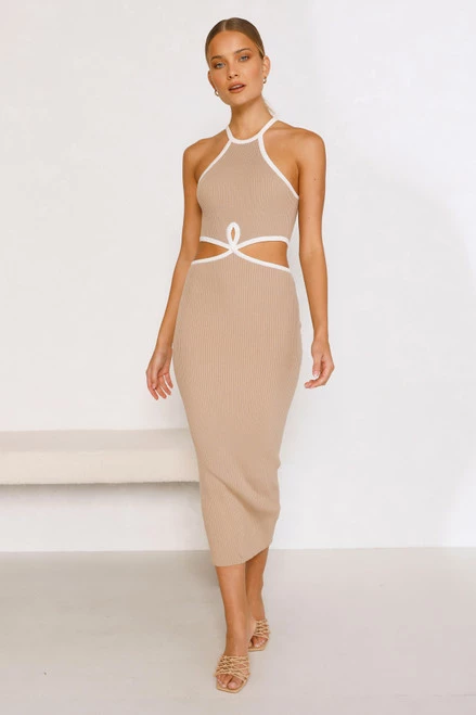 Daphne Dress CAMEL 6 Daphne Dress CAMEL - Image 4