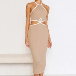 Daphne Dress CAMEL