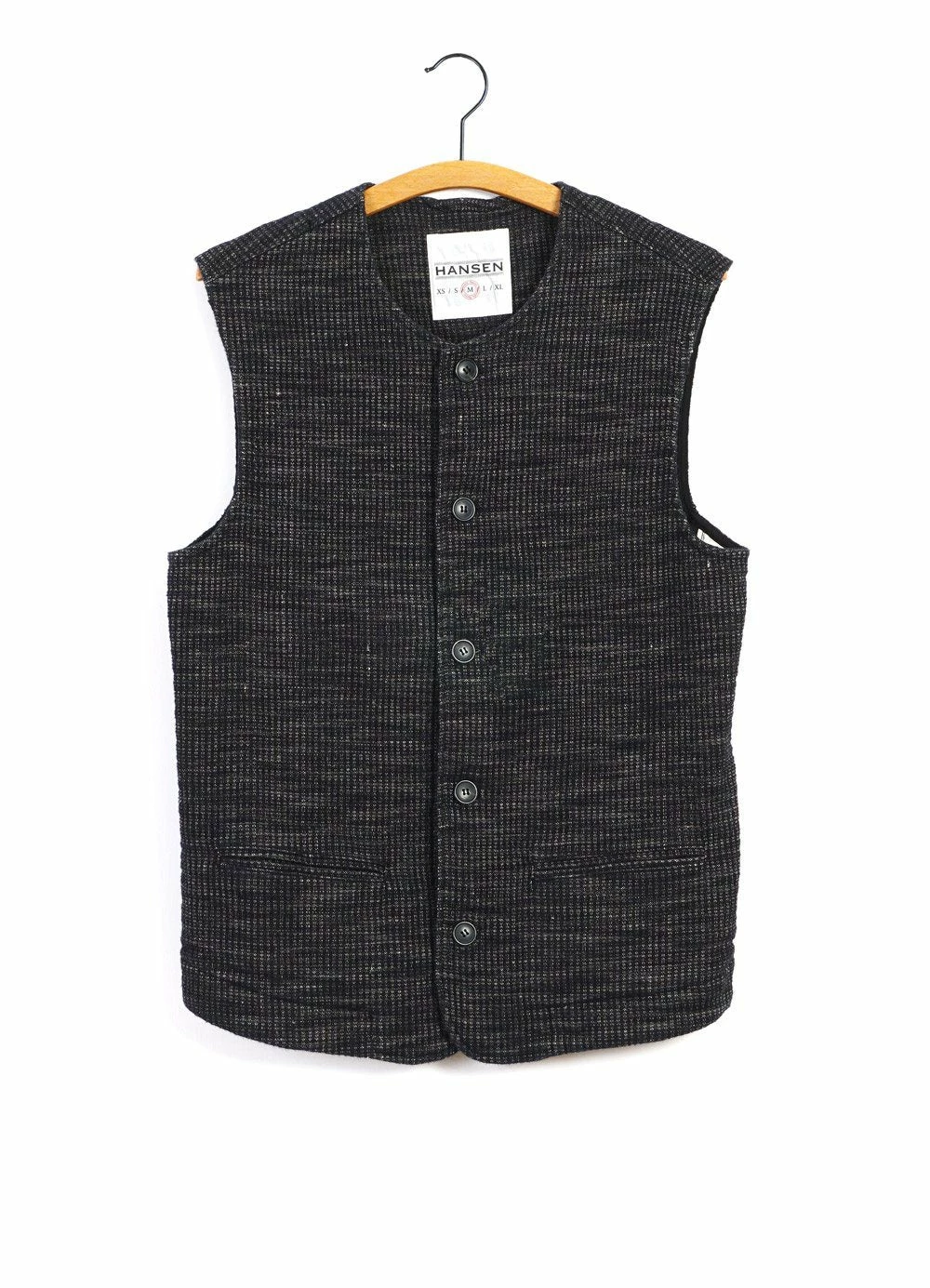 HANSEN GARMENTS BEN | Crew Neck Waistcoat | Black Hemp 3 HANSEN GARMENTS BEN | Crew Neck Waistcoat | Black Hemp