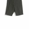 HANSEN GARMENTS BIRK | Single Pleated Shorts | Khaki Pin 2 HANSEN GARMENTS BIRK | Single Pleated Shorts | Khaki Pin -Heschung shop birk single pleated shorts khaki pin hansen garments 892624