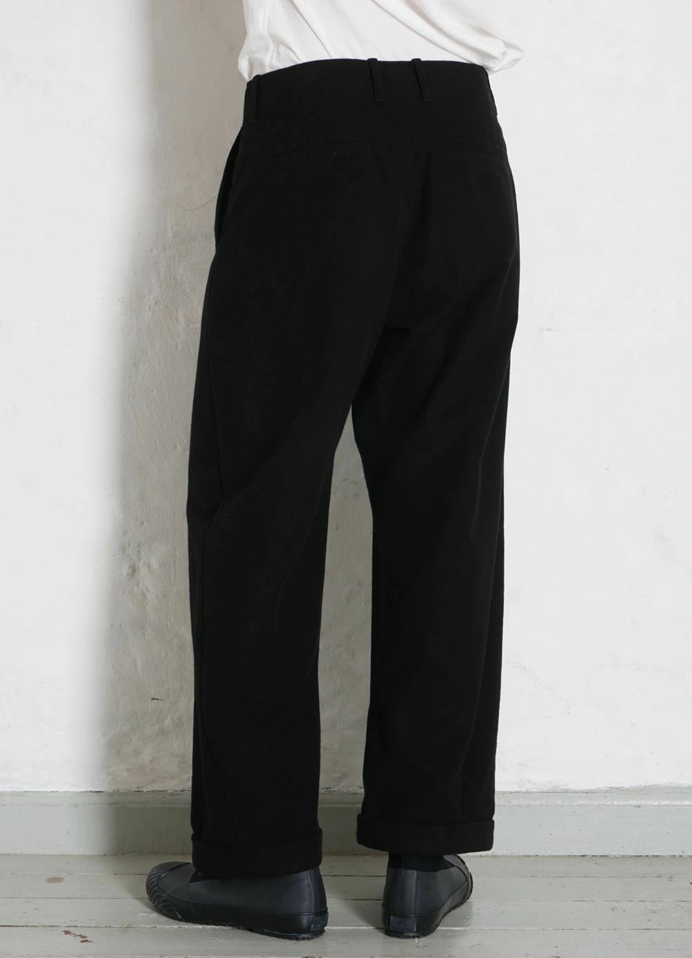 HANSEN GARMENTS BOBBY | Super Wide Pleated Trousers | Black 5 HANSEN GARMENTS BOBBY | Super Wide Pleated Trousers | Black - Image 3