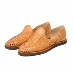 Chamula Cancun Leather Huarache | Slip On Vegetable Tanned Sandals | Tan 1 9 Chamula Cancun Leather Huarache | Slip On Vegetable Tanned Sandals | Tan 1 -Heschung shop cancun leather huarache slip on vegetable tanned sandals tan 1 chamula 252999