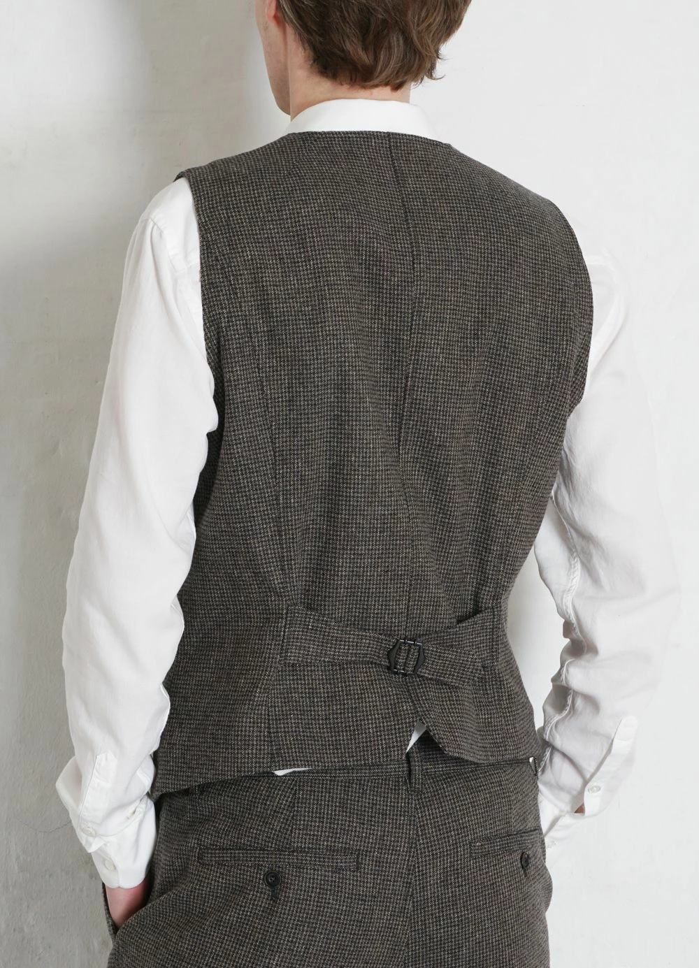 HANSEN GARMENTS DANIEL | Classic Waistcoat | Rocks 6 HANSEN GARMENTS DANIEL | Classic Waistcoat | Rocks - Image 4