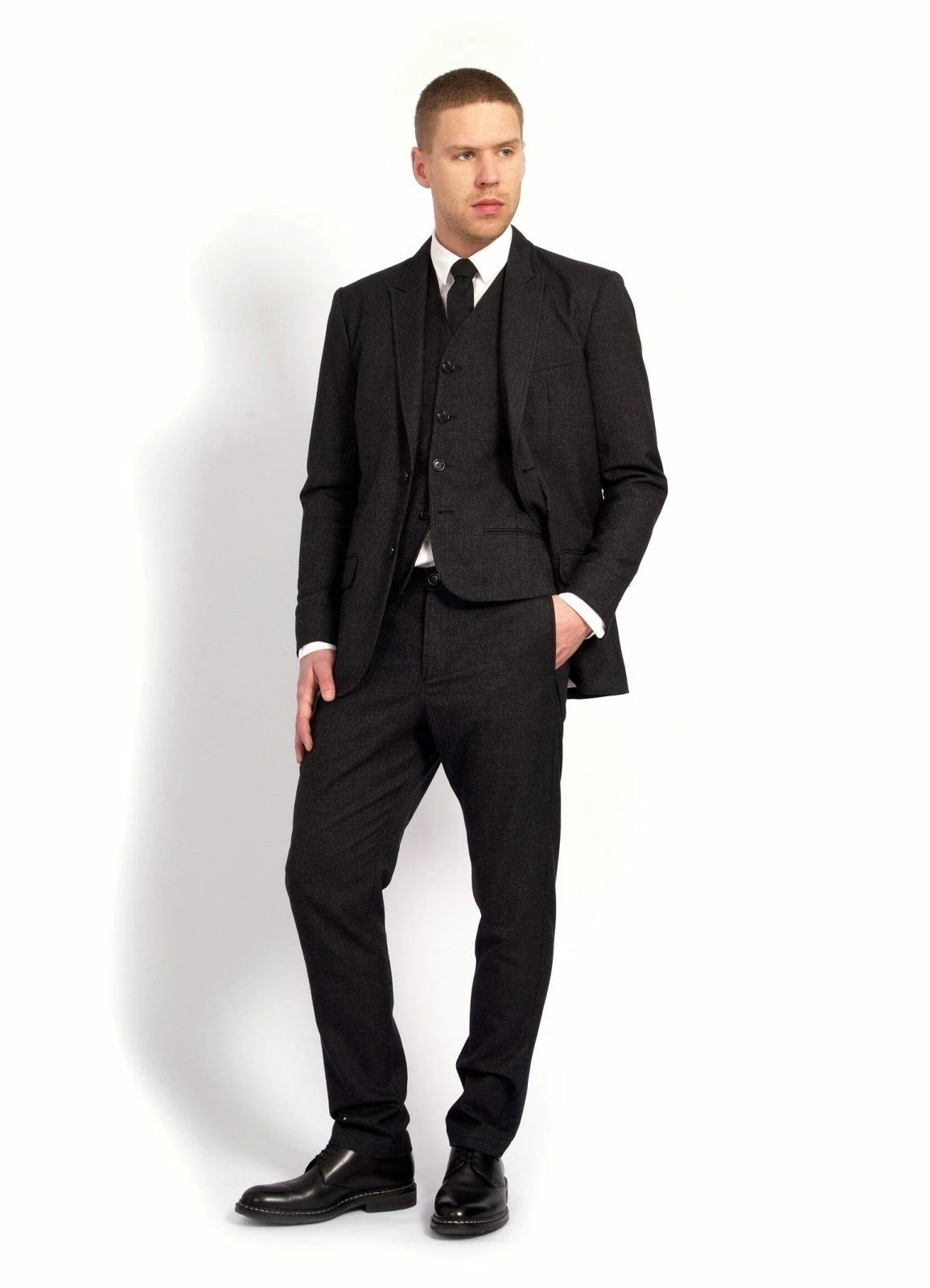 HANSEN GARMENTS DANIEL | Classic Waistcoat | Slate 6 HANSEN GARMENTS DANIEL | Classic Waistcoat | Slate - Image 4