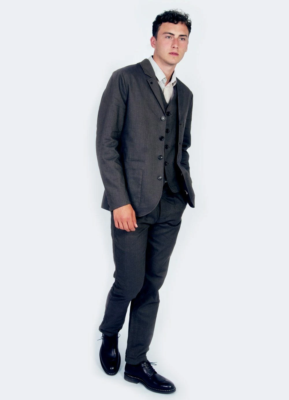 HANSEN GARMENTS DANIEL | Four Button Waistcoat | Khaki 5 HANSEN GARMENTS DANIEL | Four Button Waistcoat | Khaki - Image 3