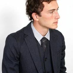 HANSEN GARMENTS DANIEL | Four Button Waistcoat | Navy Melange 11 HANSEN GARMENTS DANIEL | Four Button Waistcoat | Navy Melange -Heschung shop daniel four button waistcoat navy melange 515490