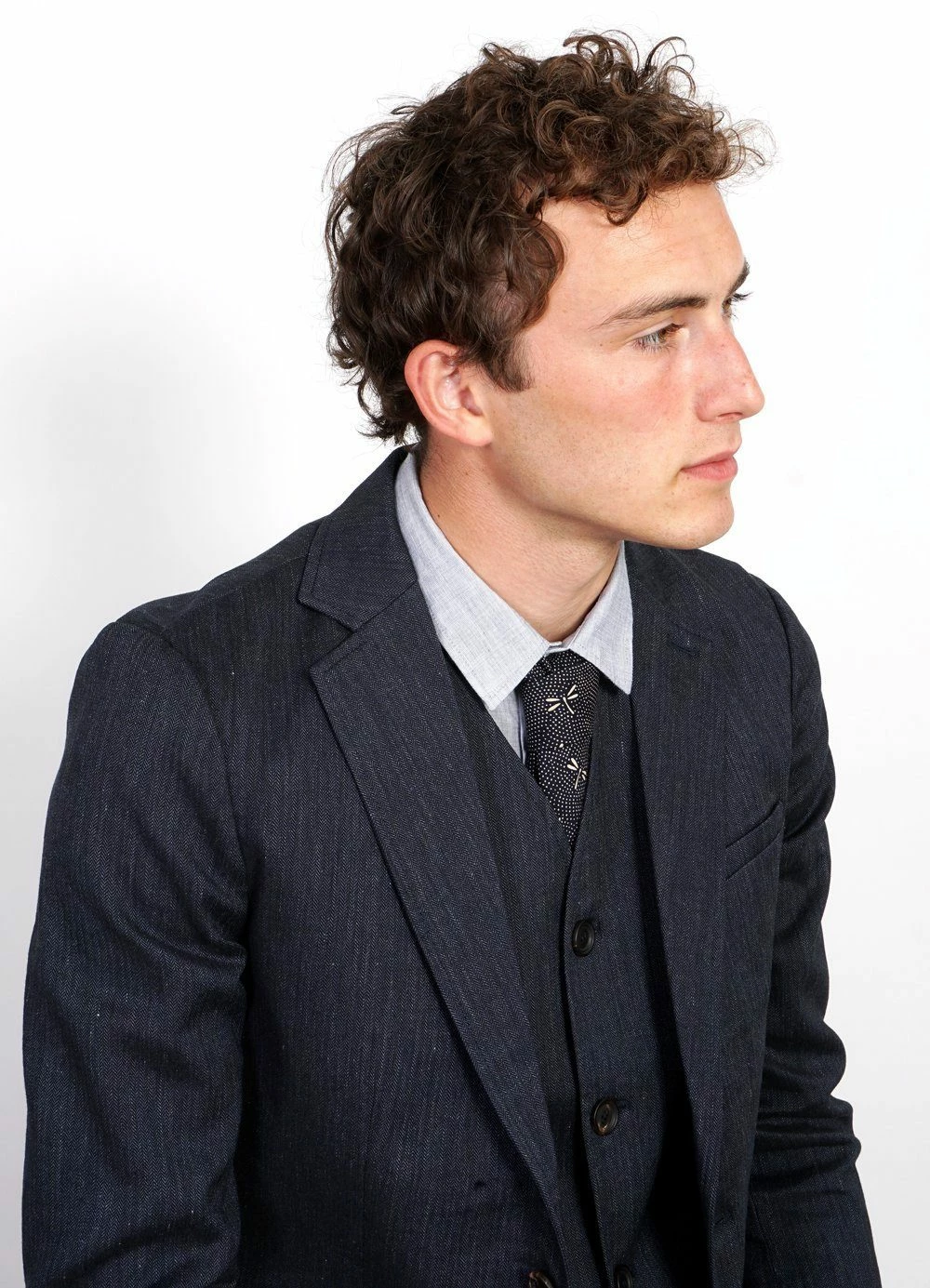 HANSEN GARMENTS DANIEL | Four Button Waistcoat | Navy Melange 6 HANSEN GARMENTS DANIEL | Four Button Waistcoat | Navy Melange - Image 4