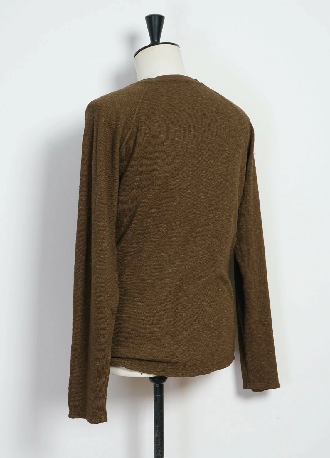 HANSEN GARMENTS FELIX | Raglan Long Sleeve T-shirt | Plant 7 HANSEN GARMENTS FELIX | Raglan Long Sleeve T-shirt | Plant - Image 5