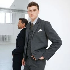 HANSEN GARMENTS FRANK | Regular Fit Trousers | Graphite 19 HANSEN GARMENTS FRANK | Regular Fit Trousers | Graphite -Heschung shop frank regular fit trousers graphite 255 650390