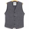 HANSEN GARMENTS HALFDAN | Classic Waistcoat | River 1 HANSEN GARMENTS HALFDAN | Classic Waistcoat | River -Heschung shop halfdan classic waistcoat river hansen garments 339548