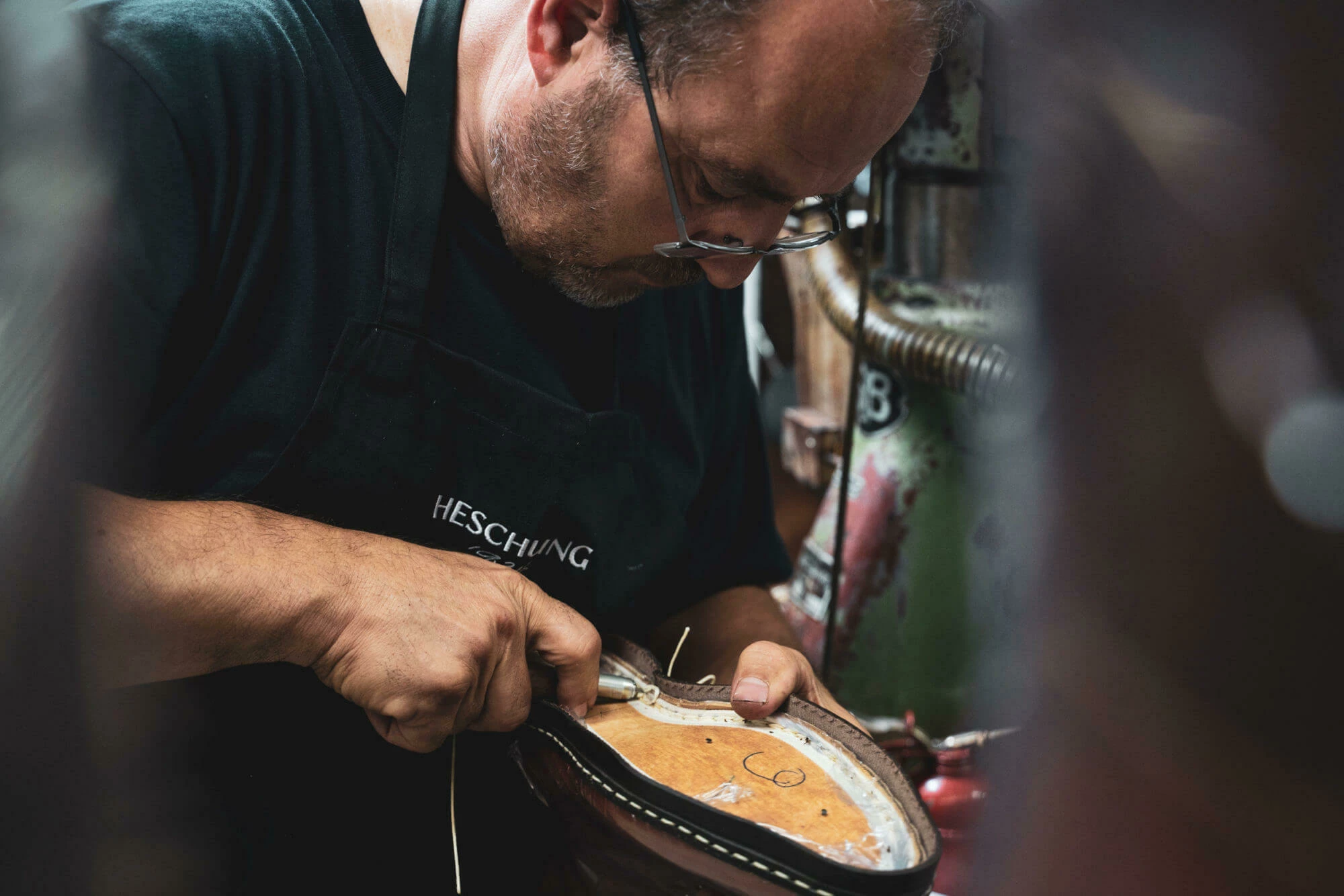 Default -Heschung shop homepage video placeholder