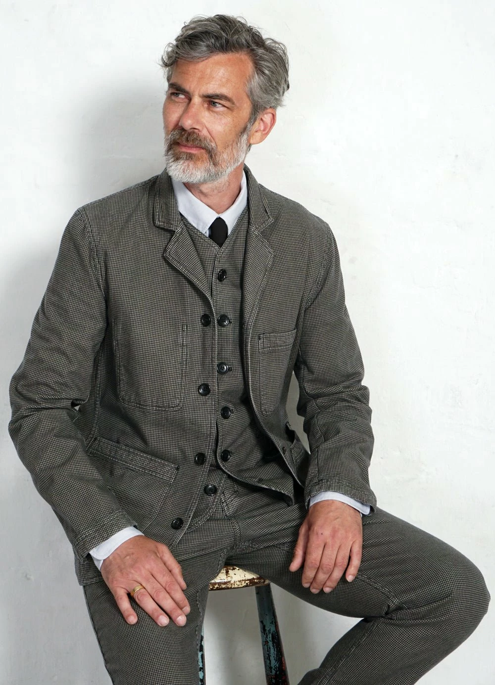 HANSEN GARMENTS KAJ | Casual Waistcoat | Black Sand 4 HANSEN GARMENTS KAJ | Casual Waistcoat | Black Sand - Image 2