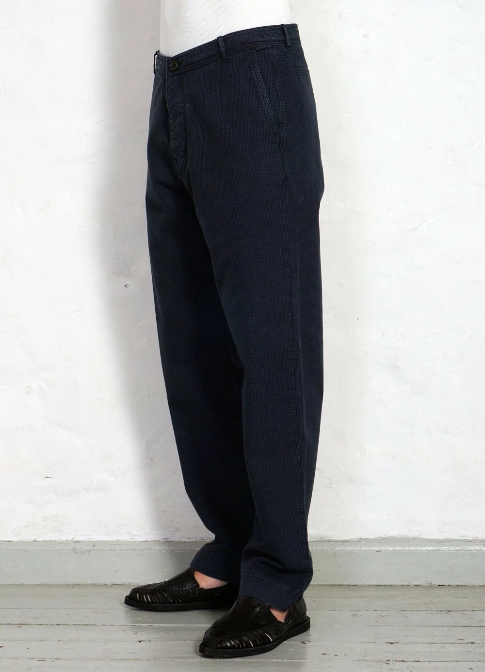 HANSEN GARMENTS KEN | Wide Cut Work Trousers | Black Navy 5 HANSEN GARMENTS KEN | Wide Cut Work Trousers | Black Navy - Image 3