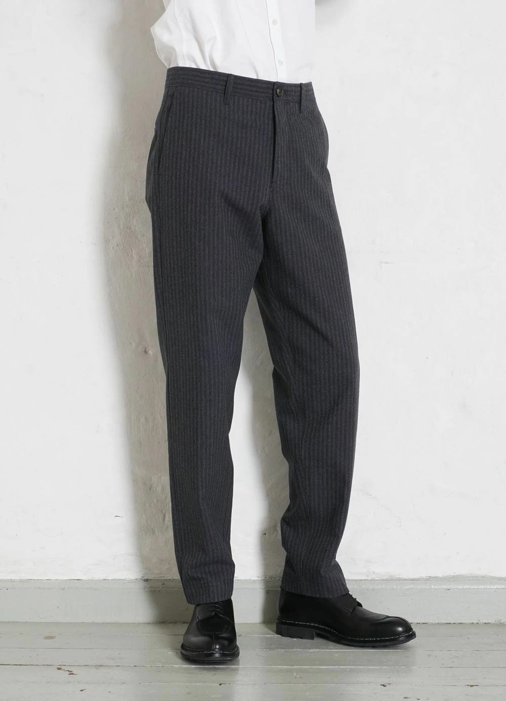 HANSEN GARMENTS KIAN | Cinch Back Wide Trousers | Grey Pin 4 HANSEN GARMENTS KIAN | Cinch Back Wide Trousers | Grey Pin - Image 2