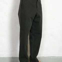 HANSEN GARMENTS KIAN | Cinch Back Wide Trousers | Khaki Pin -Heschung shop kian cinch back wide trousers khaki pin hansen garments 392240