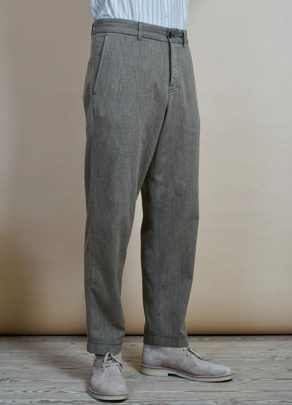 HANSEN GARMENTS KIAN | Wide Fit Trousers | Lion 4 HANSEN GARMENTS KIAN | Wide Fit Trousers | Lion - Image 2
