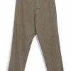 HANSEN GARMENTS KIAN | Wide Fit Trousers | Lion 2 HANSEN GARMENTS KIAN | Wide Fit Trousers | Lion -Heschung shop kian wide fit trousers lion hansen garments 723667