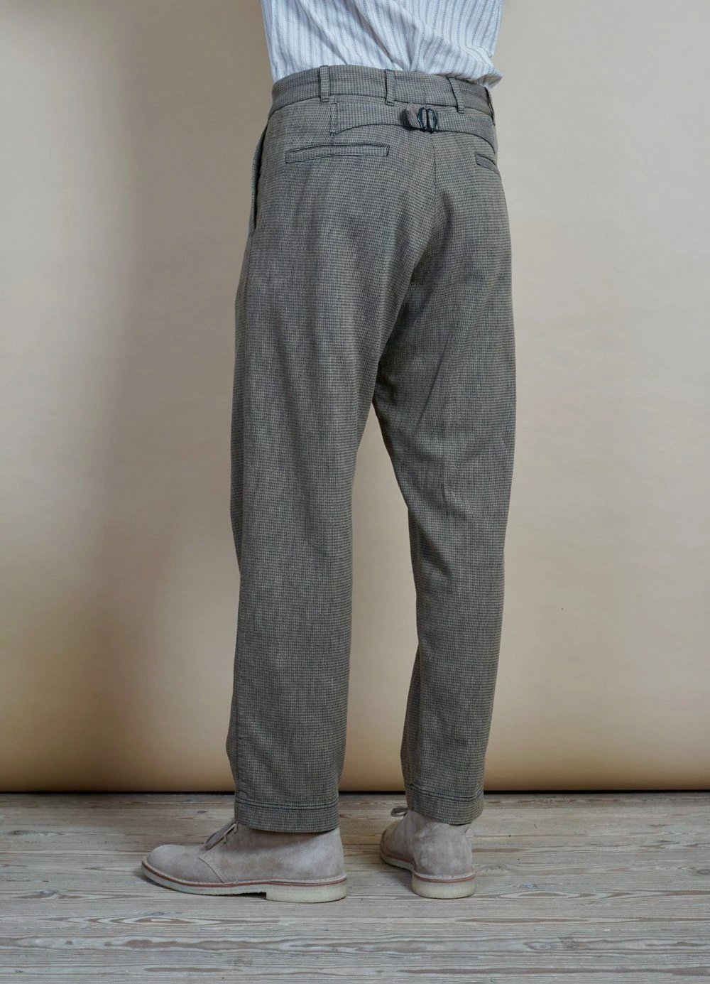 HANSEN GARMENTS KIAN | Wide Fit Trousers | Lion 5 HANSEN GARMENTS KIAN | Wide Fit Trousers | Lion - Image 3