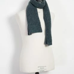 HANSEN GARMENTS LARS | Rib Stitch Scarf | Petrolium 8 HANSEN GARMENTS LARS | Rib Stitch Scarf | Petrolium -Heschung shop lars rib stitch scarf petrolium hansen garments 531323