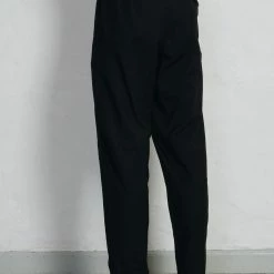 HANSEN GARMENTS JIM | Casual Drawstring Trousers | Black 9 HANSEN GARMENTS JIM | Casual Drawstring Trousers | Black -Heschung shop ss23 trousers jim black 2