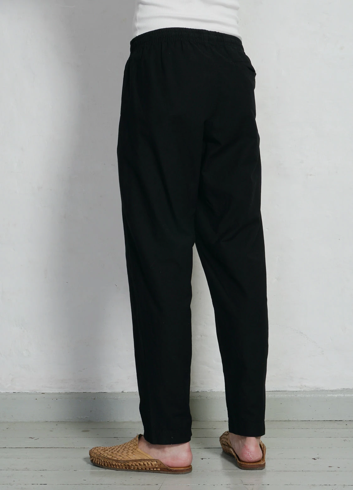 HANSEN GARMENTS JIM | Casual Drawstring Trousers | Black 6 HANSEN GARMENTS JIM | Casual Drawstring Trousers | Black - Image 4