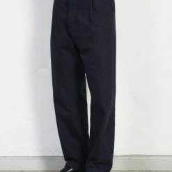 HANSEN GARMENTS SUNE | Pleated Wide Cut Trousers | Blue Pin 15 HANSEN GARMENTS SUNE | Pleated Wide Cut Trousers | Blue Pin -Heschung shop sune pleated wide cut trousers blue pin hansen garments 985002