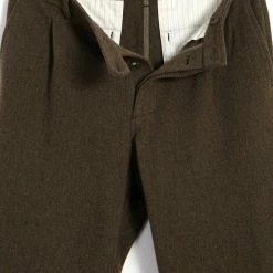 HANSEN GARMENTS SUNE | Pleated Wide Cut Trousers | Brown Herringbone 17 HANSEN GARMENTS SUNE | Pleated Wide Cut Trousers | Brown Herringbone -Heschung shop sune pleated wide cut trousers brown herringbone hansen garments 820453