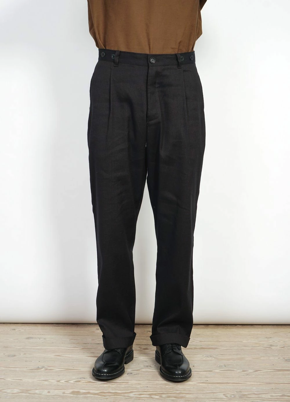 HANSEN GARMENTS SUNE | Pleated Wide Cut Trousers | Coffee Melange 4 HANSEN GARMENTS SUNE | Pleated Wide Cut Trousers | Coffee Melange - Image 2
