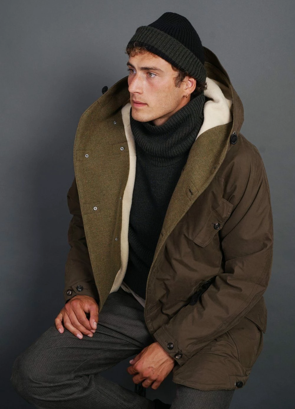 HANSEN GARMENTS TORE | Block Colour Beanie | Black/Pinetree 5 HANSEN GARMENTS TORE | Block Colour Beanie | Black/Pinetree - Image 3