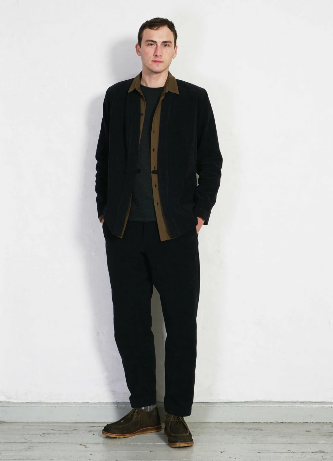 HANSEN GARMENTS TYGE | Wide Cut Cropped Trousers | Onyx 5 HANSEN GARMENTS TYGE | Wide Cut Cropped Trousers | Onyx - Image 3
