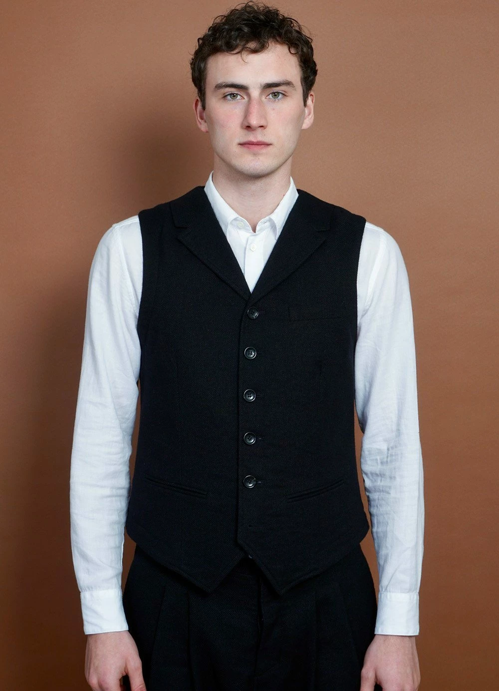 HANSEN GARMENTS WILLIAM | Lapel Waistcoat | Black 5 HANSEN GARMENTS WILLIAM | Lapel Waistcoat | Black - Image 3