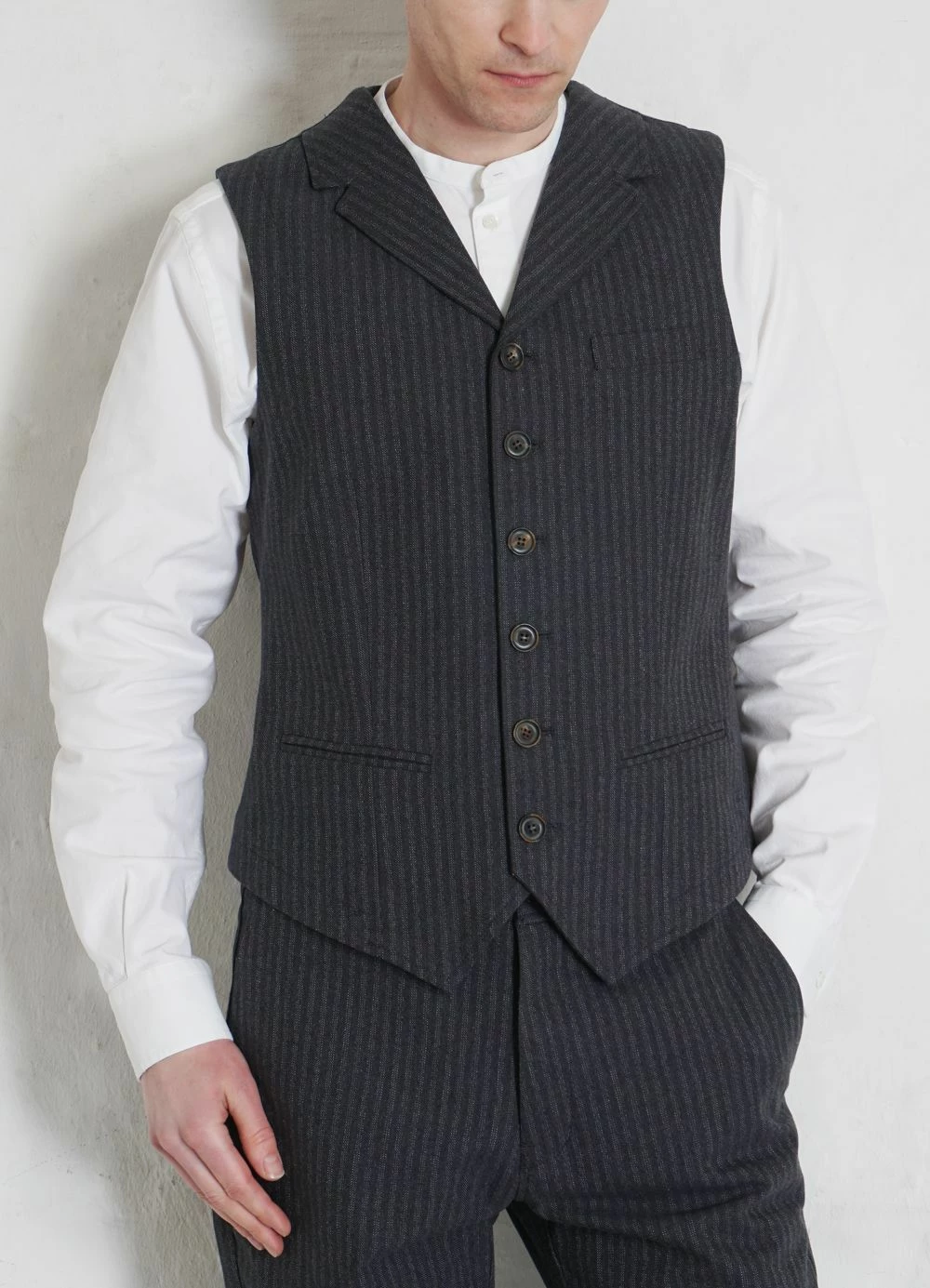 HANSEN GARMENTS WILLIAM | Lapel Waistcoat | Grey Pin 4 HANSEN GARMENTS WILLIAM | Lapel Waistcoat | Grey Pin - Image 2