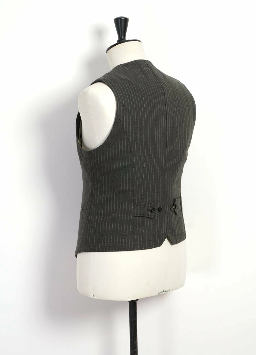 HANSEN GARMENTS WILLIAM | Lapel Waistcoat | Khaki Pin 6 HANSEN GARMENTS WILLIAM | Lapel Waistcoat | Khaki Pin - Image 4